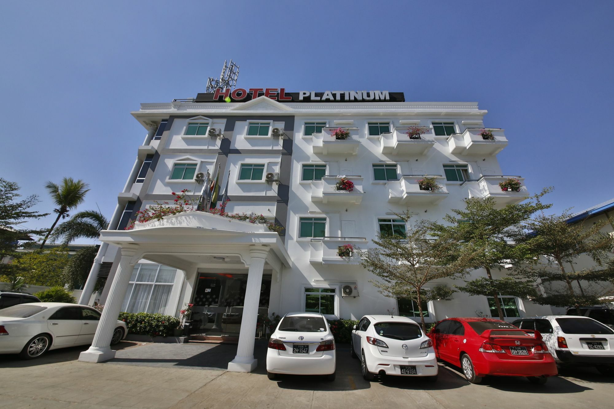 יאנגון Hotel 72 מראה חיצוני תמונה