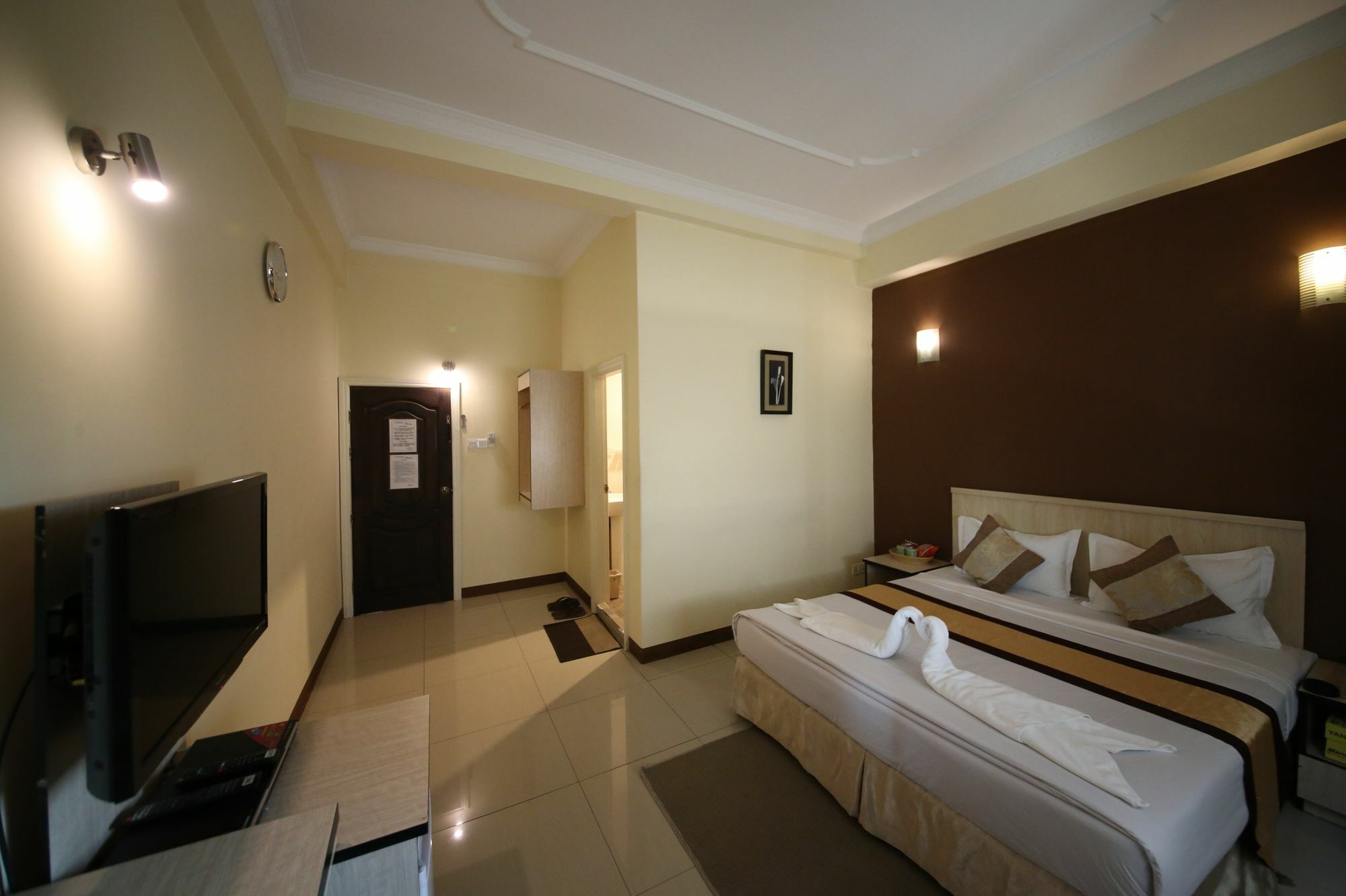 יאנגון Hotel 72 מראה חיצוני תמונה