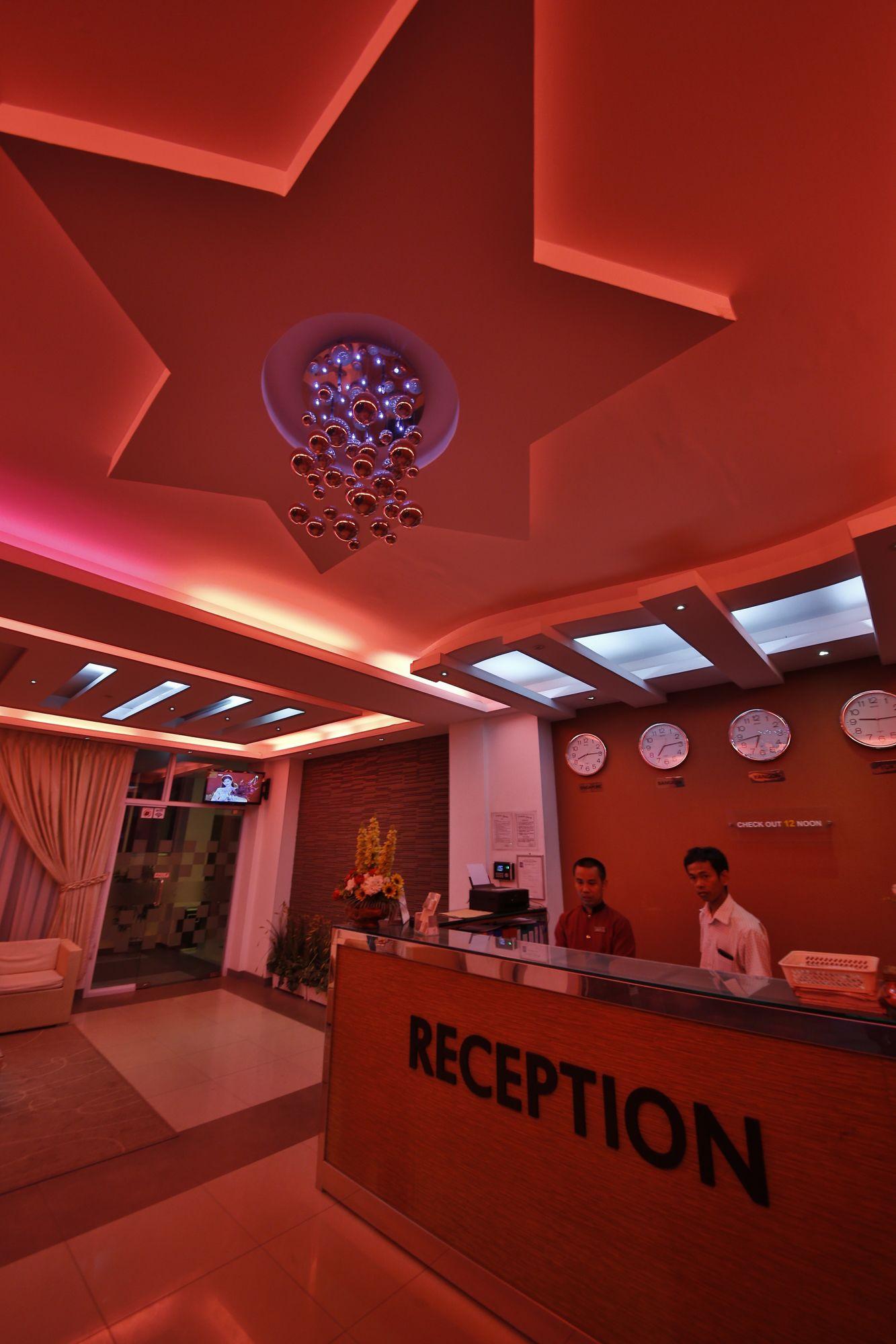 יאנגון Hotel 72 מראה חיצוני תמונה