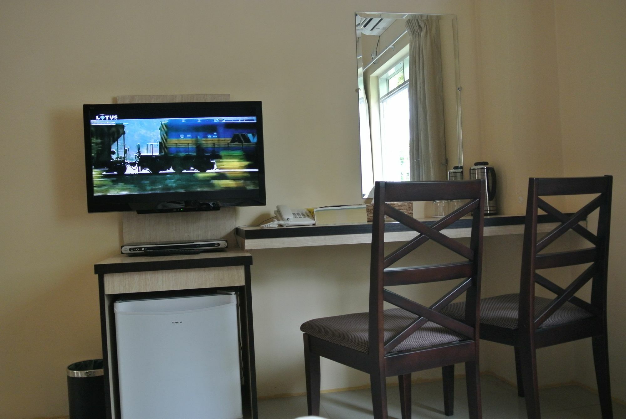 יאנגון Hotel 72 מראה חיצוני תמונה