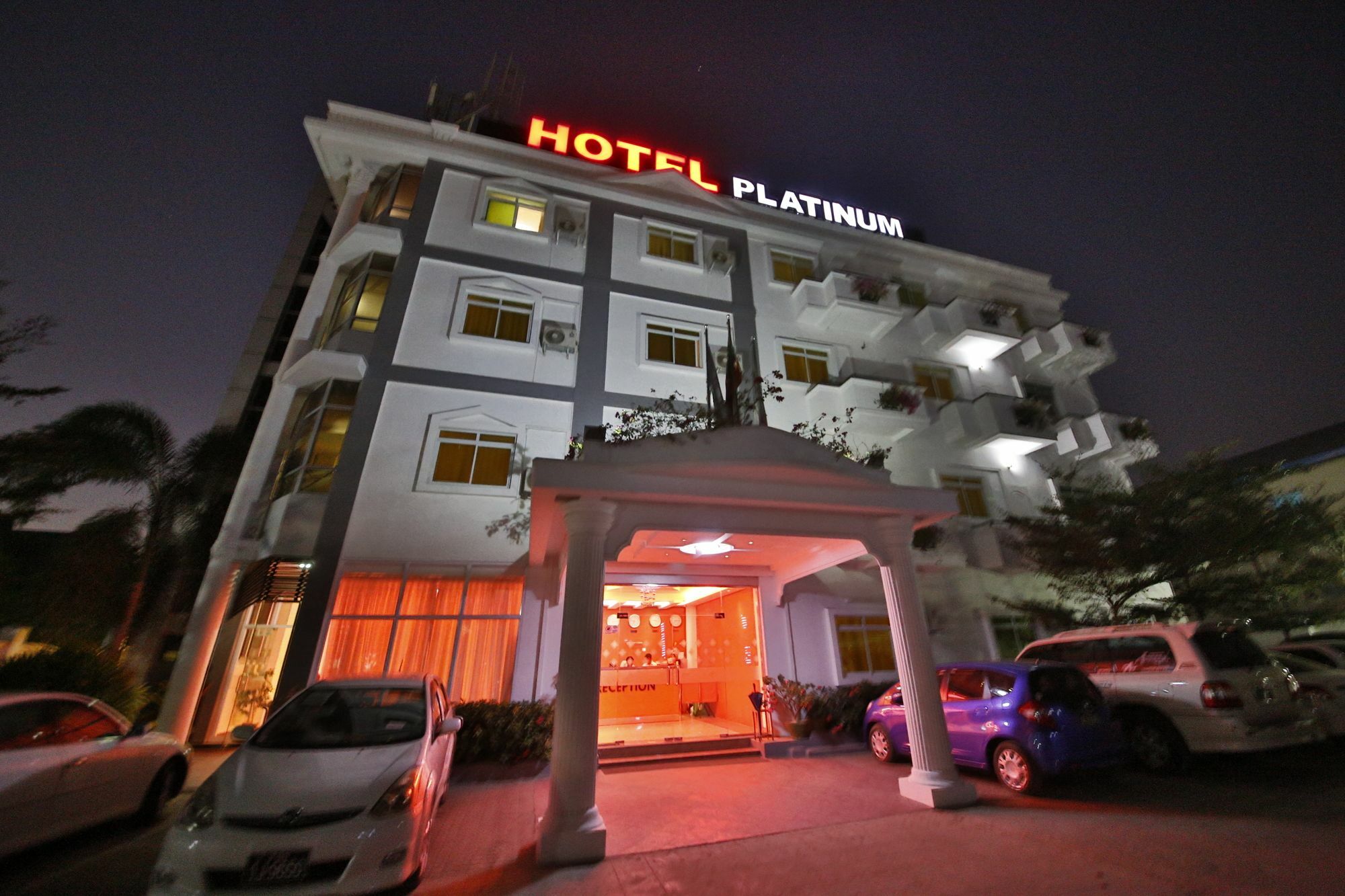 יאנגון Hotel 72 מראה חיצוני תמונה